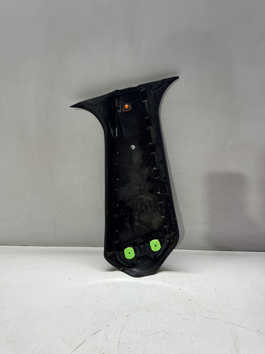 Acabamento Externo Coluna Central Direita Mercedes Cla Preto - Imagem 2