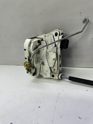 Fechadura Traseira Direito Novo Onix