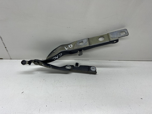 Dobradica Braco Capo Direito Citroen C4 Cactus