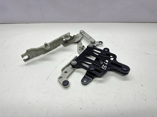 Braço Capô Lado Direito Bmw 550i - Imagem 2