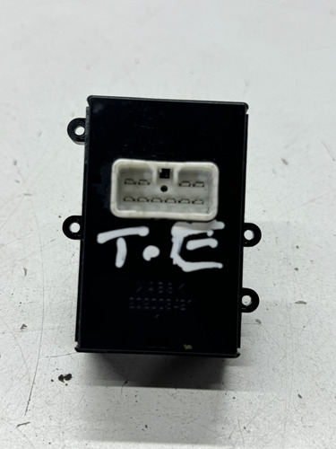 Botão Vidro Traseiro Esquerdo Hyundai Azera  2007 A 2011 - Imagem 2