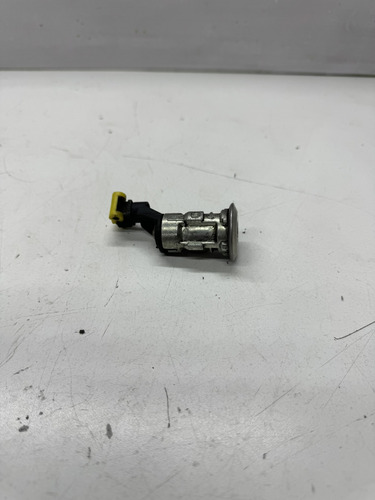 Miolo Da Tampa Traseira Renault Sandero 2014 2019 Original - Imagem 3