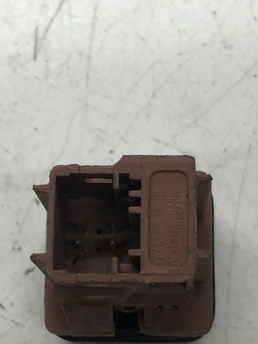 Botão Trava Porta Peugeot 207 - Imagem 3