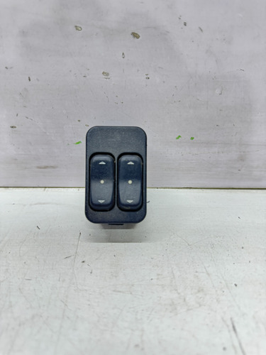 Comando Vidro Eletrico Lado Esquerdo Chevrolet Corsa 4750716