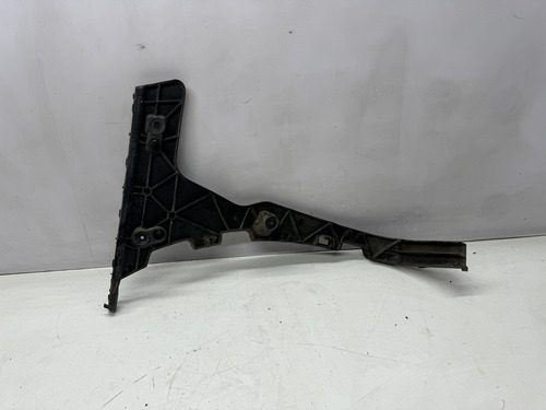 Guia Suporte Parachoque Traseiro Direito Audi Q5 2011 - Imagem 2