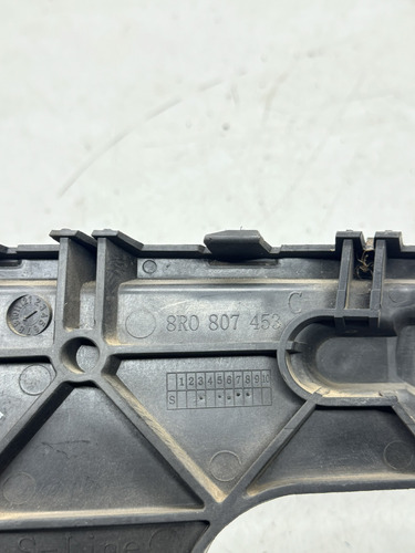 Guia Suporte Parachoque Traseiro Esquerdo Audi Q5 2011 - Imagem 3