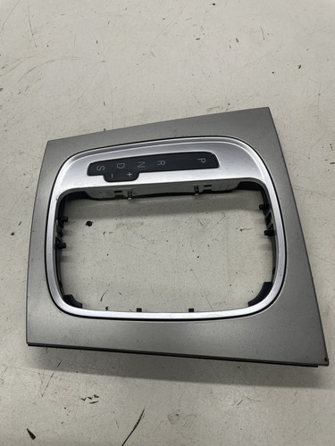 Moldura Alavanca Marcha Trambulador Audi A3 Sportback - Imagem 3