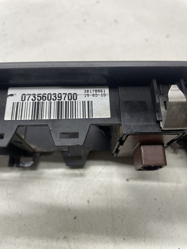 Moldura Comando Vidro Motorista Jeep Renegade 07356039700 - Imagem 3