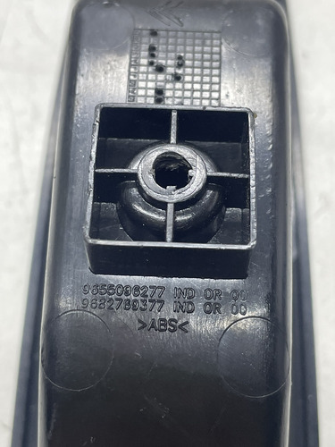 Botão Vidro Traseiro Direito Citroen C4 Pallas 9655096277 - Imagem 4