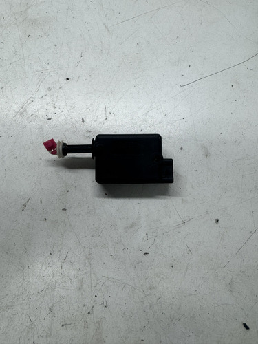 Motor Motorzinho Da Trava Da Tampa Traseira Renault Duster - Imagem 2