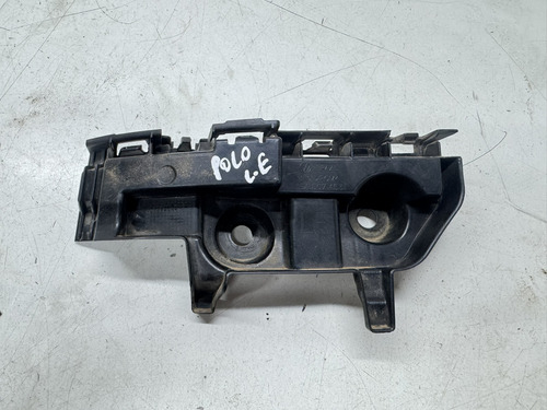 Guia Esquerdo Parachoque Traseiro Polo 2018 6ea807453