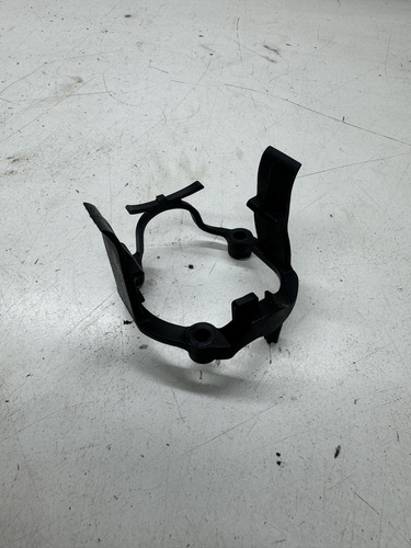 Trava Mangueira Turbina Polo Nivus Virtus 1.0 Tsi 04c145853a