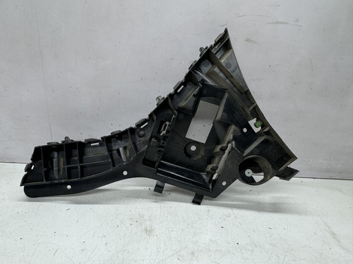 Guia Parachoque Traseiro Direito Xc60 2009 A 2017 31323764