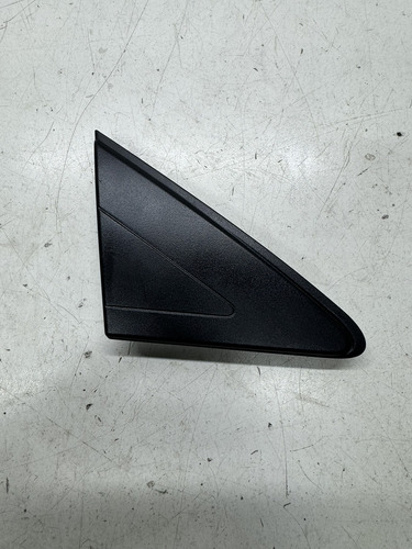 Acabamento Paralama Direito Toyota Yaris