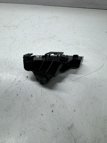 Guia Lanterna Traseiro Direito Toyota Yaris Hatch Direito - Imagem 2