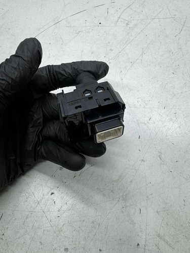 Botão Controle Ajuste  Retrovisor Toyota Yaris - Imagem 2