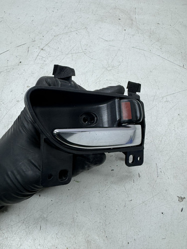 Maçaneta Interna Direita Subaru Forester 2014 A 2016 - Imagem 2