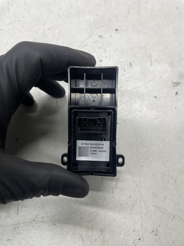 Botão Vidro Elétrico Traseiro Honda Fit City Wr-v 2015 A 21 - Imagem 3