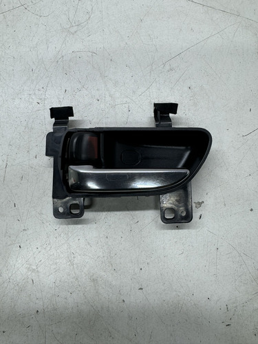 Maçaneta Interna Esquerda Subaru Forester 2014 A 2016