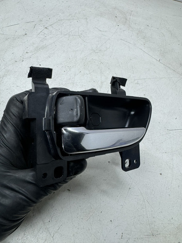 Maçaneta Interna Esquerda Subaru Forester 2014 A 2016 - Imagem 3