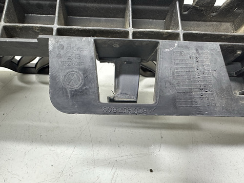 Guia Suporte Parachoque Traseiro Central Virtus 6ec807863 - Imagem 3