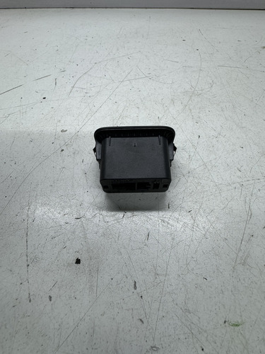 Botão Fechamento Porta-mala Evoque Até 2017 - Imagem 3