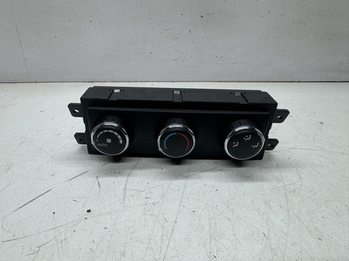 Comando Ar Traseiro Dodge Journey 2012 55111313ac