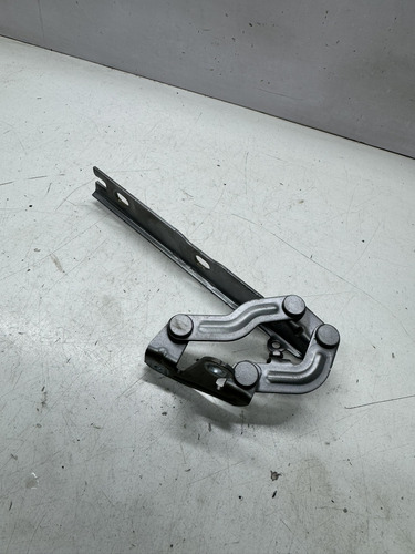 Dobradiça Braço Capo Esquerdo Dodge Journey Fiat Freemont