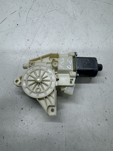 Motor Vidro Elétrico Dianteiro Esquerdo B200 2013 A 2016