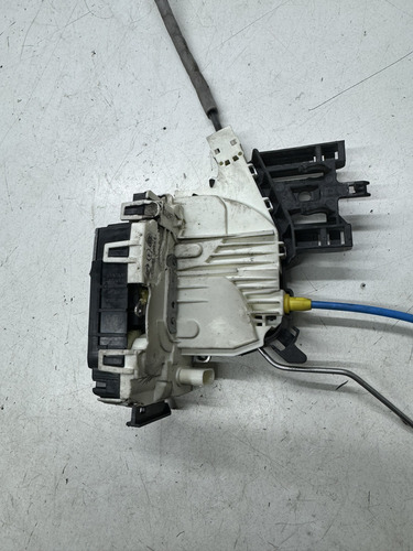 Fechadura Dianteira Esquerda B200 2013 A 2016 A1667200135 - Imagem 2