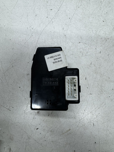 Botão Regulagem Retrovisor Hyundai Elantra 17/18 - Imagem 2