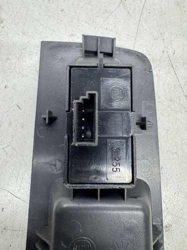 Botão Vidro Elétrico Fiat Gran Siena - Imagem 3