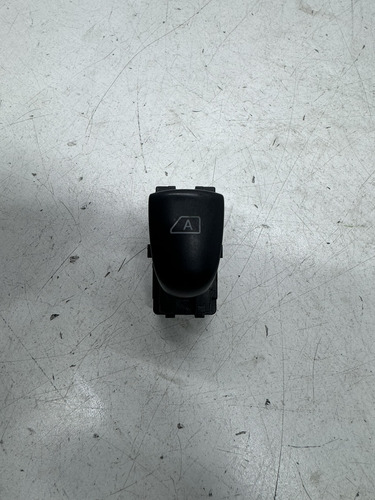 Botão Vidro Elétrico Auto Nissan Kicks