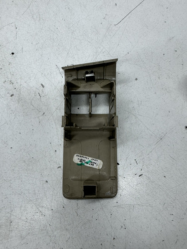 Moldura Botão Vidro Elétrico Motorista Vw Fusca 2012 A 2016 - Imagem 2