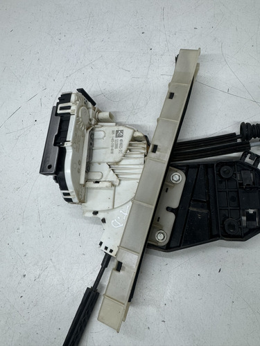 Fechadura Traseira Direita Fiat Toro 40146025012