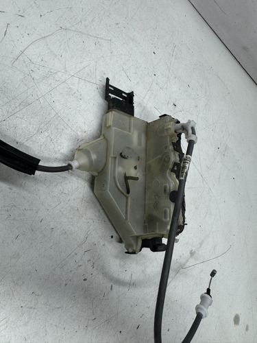 Fechadura Traseira Direita Peugeot 208 2022 2023 - Imagem 2