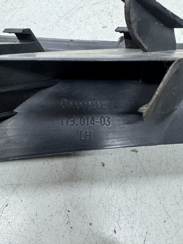 Acabamento Lanterna Esquerda  Volkswagen Fusca Tsi 13 A 15 - Imagem 3