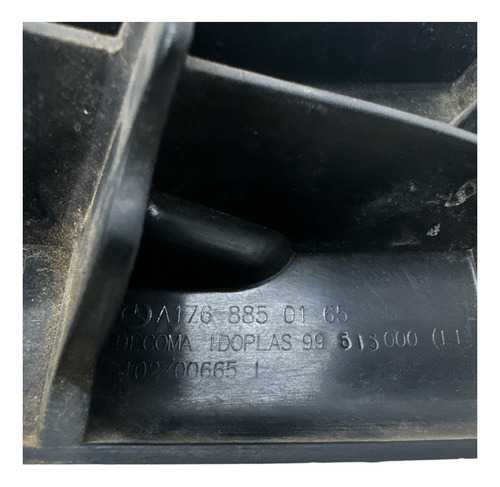 Guia Parachoque Traseiro Esquerdo Mercedes A200 A1768850165 - Imagem 3