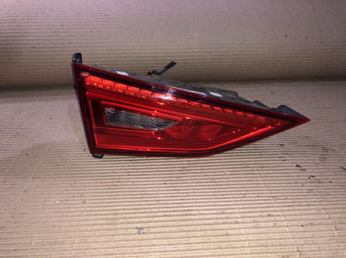 Lanterna Tampa Esquerda Audi A3 Sedan 2014 A 2016 Esquerdo