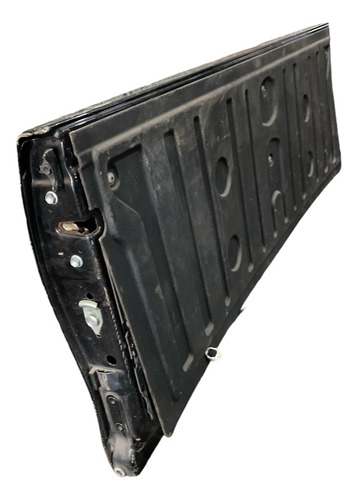 Tampa Traseira Hilux 2015 A 2024 Preto - Imagem 5