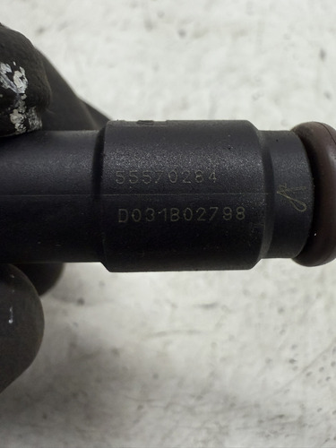 Bico Injetor Cruze Tracker 1.8 - Imagem 3