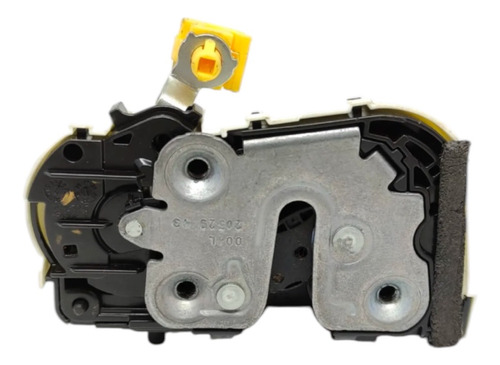 Fechadura Traseira Esquerda Chevrolet Tracker 2021 Diante - Imagem 3