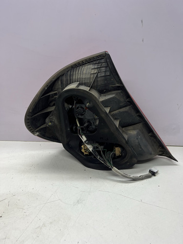 Lanterna Traseira Direita Toyota Camry 2004 Direito/passageiro - Imagem 2