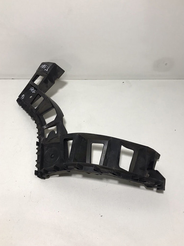 Guia Parachoque Traseiro Direito Vw Tiguan 2012 2013