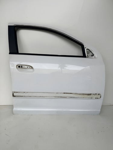 Porta Dianteira Direita Chevrolet Cobalt Dianteira Branco