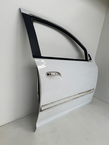 Porta Dianteira Direita Chevrolet Cobalt Dianteira Branco - Imagem 2