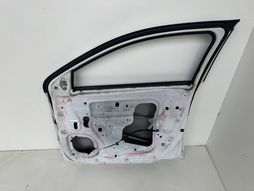 Porta Dianteira Direita Chevrolet Cobalt Dianteira Branco - Imagem 3