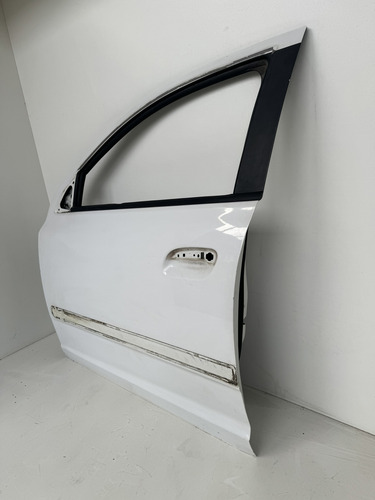 Porta Dianteira Esquerda Chevrolet Cobalt Dianteira Branco - Imagem 2