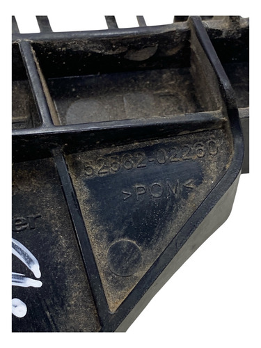 Guia Pára-choque Traseiro Esquerdo Toyota Corolla 2015/16 - Imagem 3