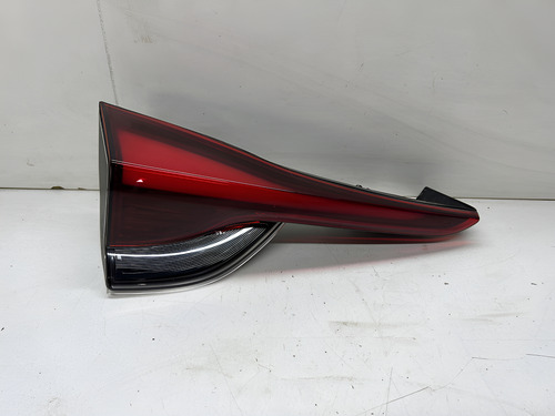Lanterna Esquerda Tampa Fiat Pulse Original Esquerdo/motorista Vermelho